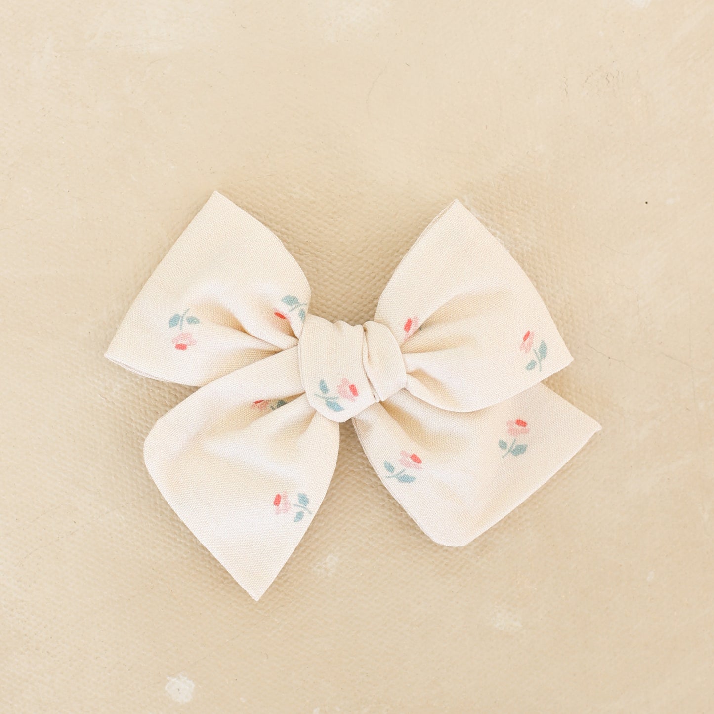 Explorer Bow Clip // Poppy
