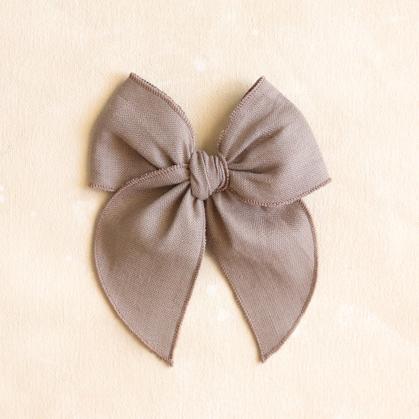 Fleur Bow Clip // Cove