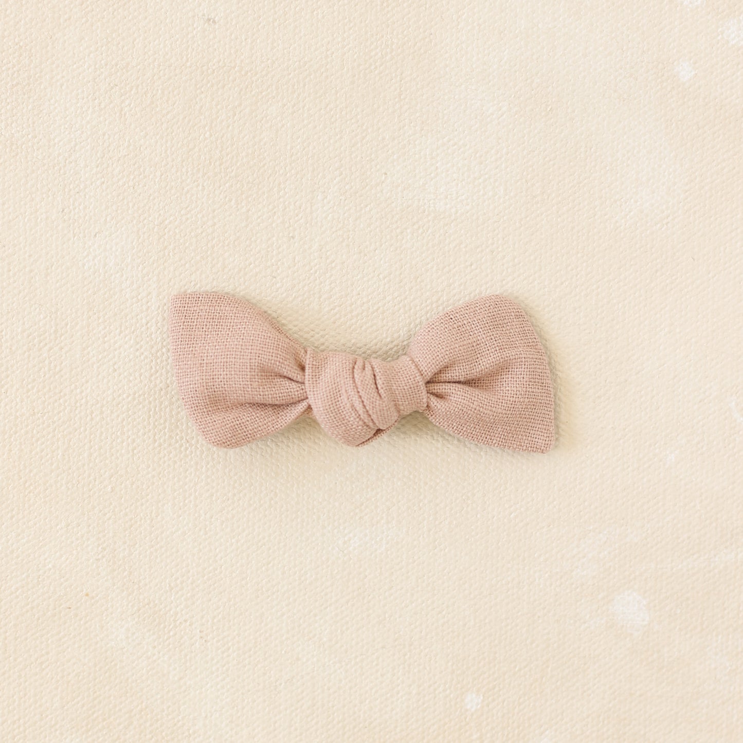 Petite Classic Knot Clip // Fable