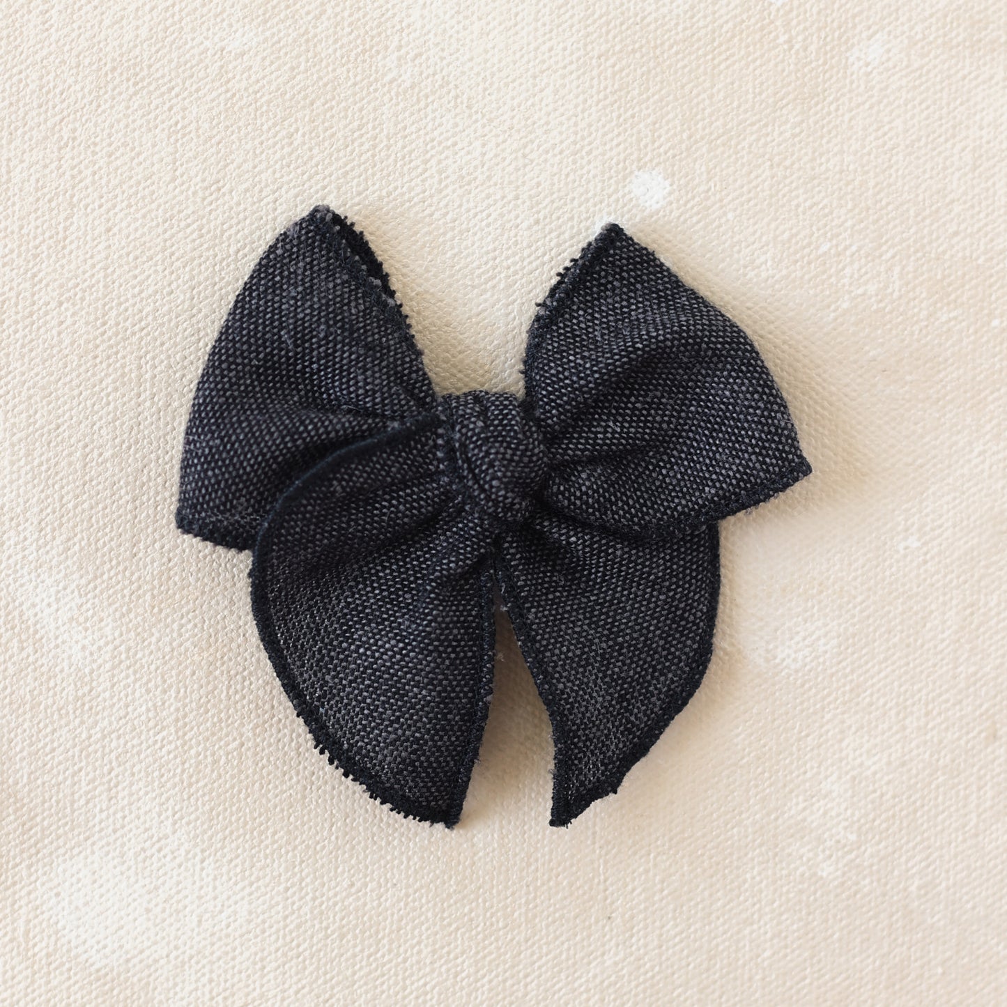 Mini Fleur Bow Clip // Moonbeam
