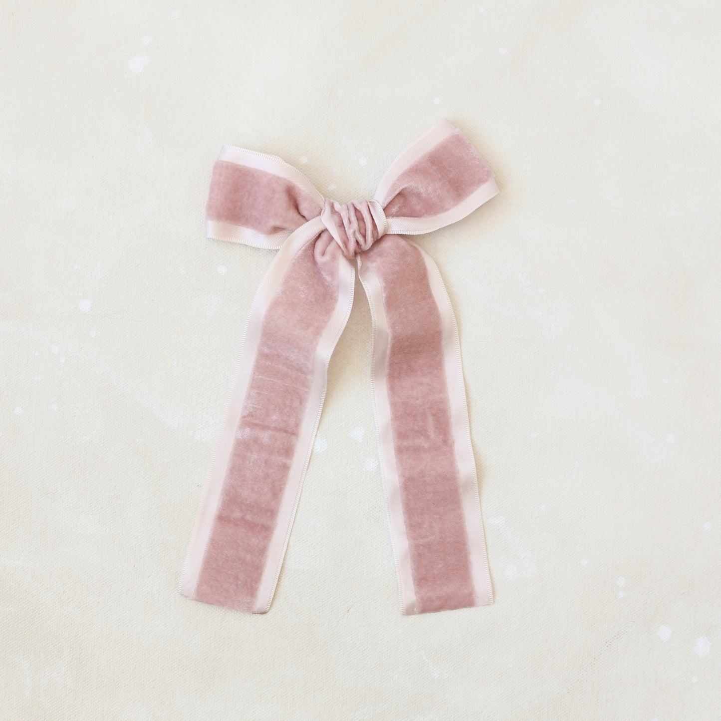 Oversized Sunday Bow Clip // Velzy