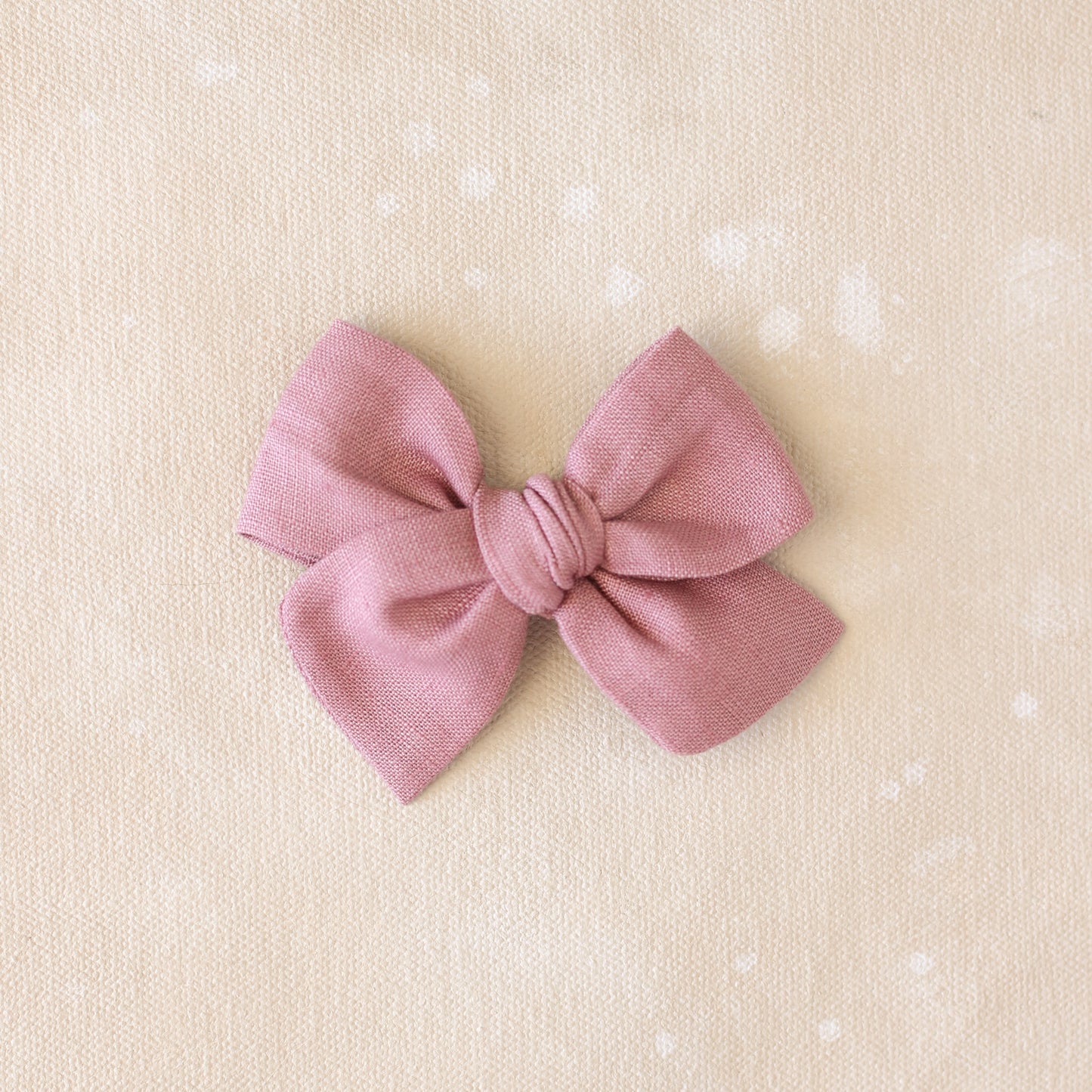 Explorer Bow Clip // Iris