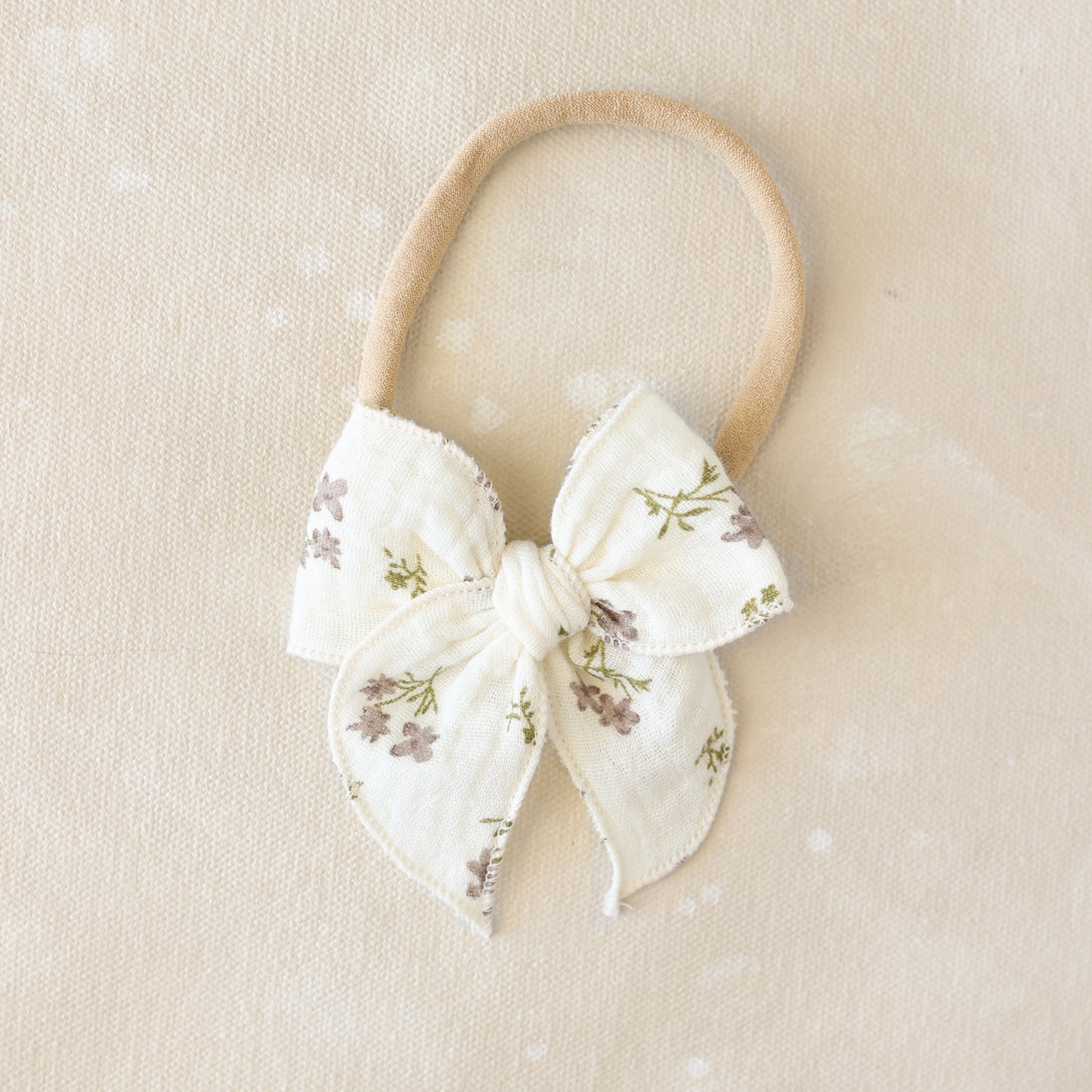 Mini Fleur Bow Headband // Daisy