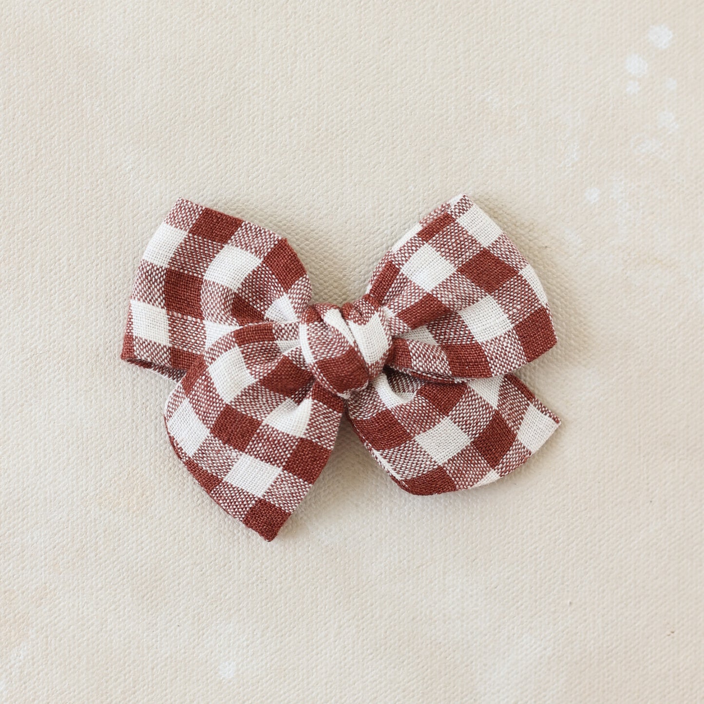 Explorer Bow Clip // Winola