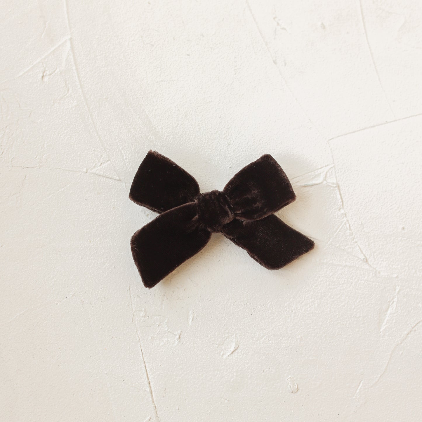 Petite Classic Velvet Bow Clip/ Band // Emme