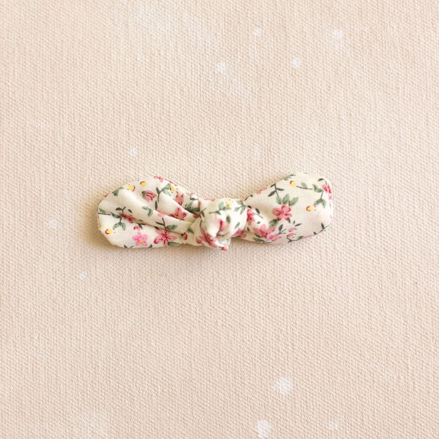 Floral Bow Knot Clip // Millie