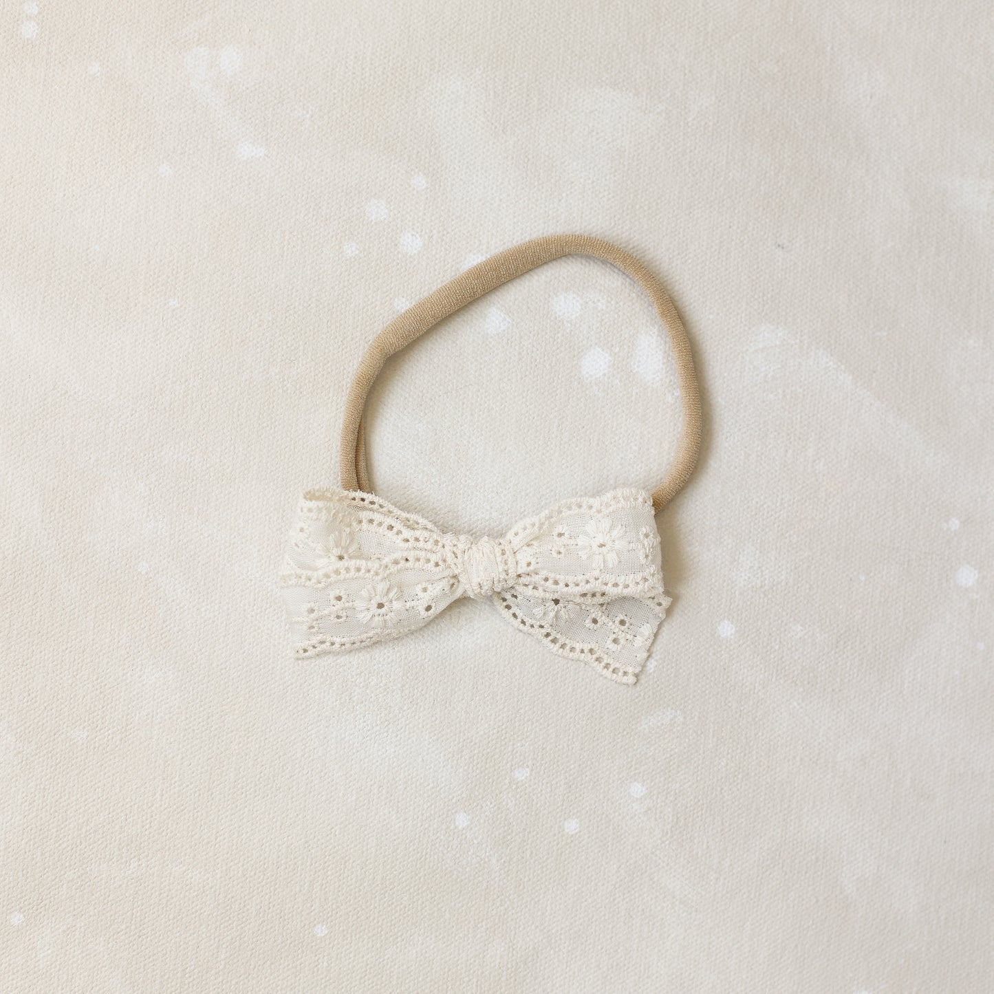 Petite Classic Bow Clip/Band // Lola