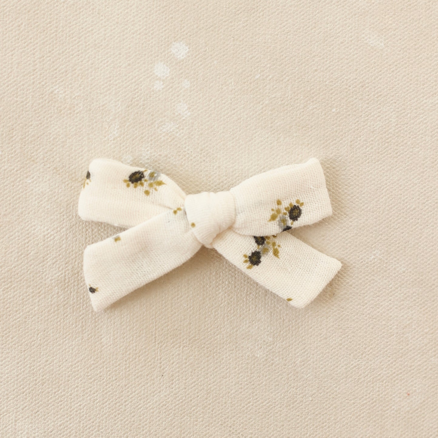 Scout Bow Clip // Meadow