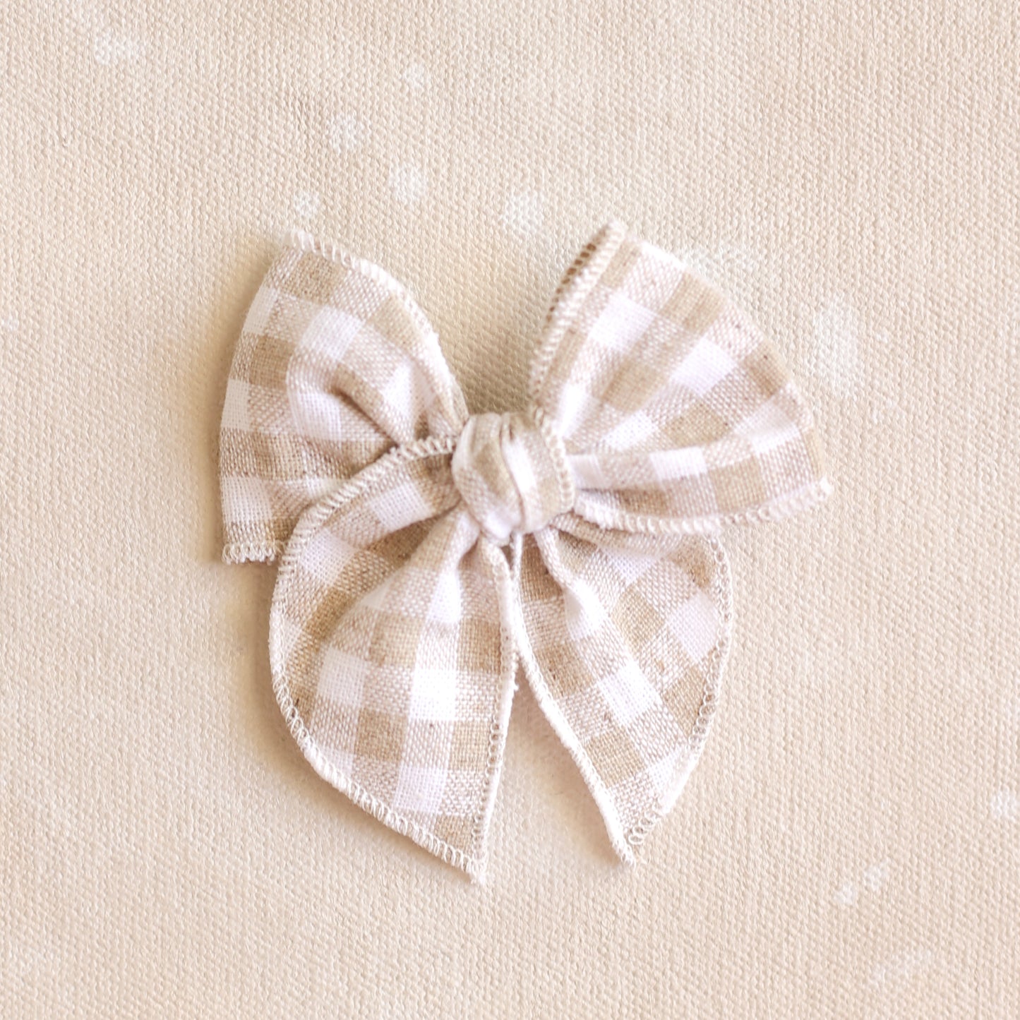Mini Fleur Bow Clip // Fawn