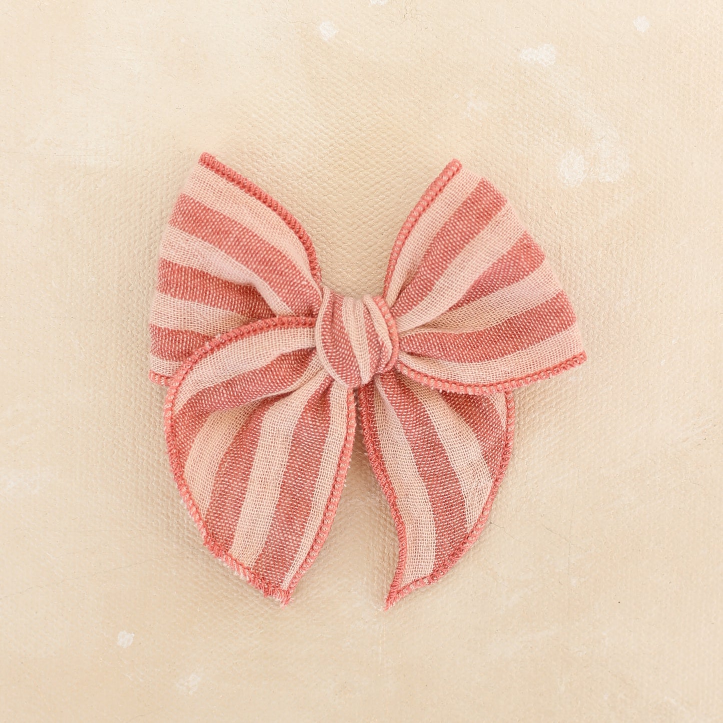 Mini Fleur Bow Clip // Clementine