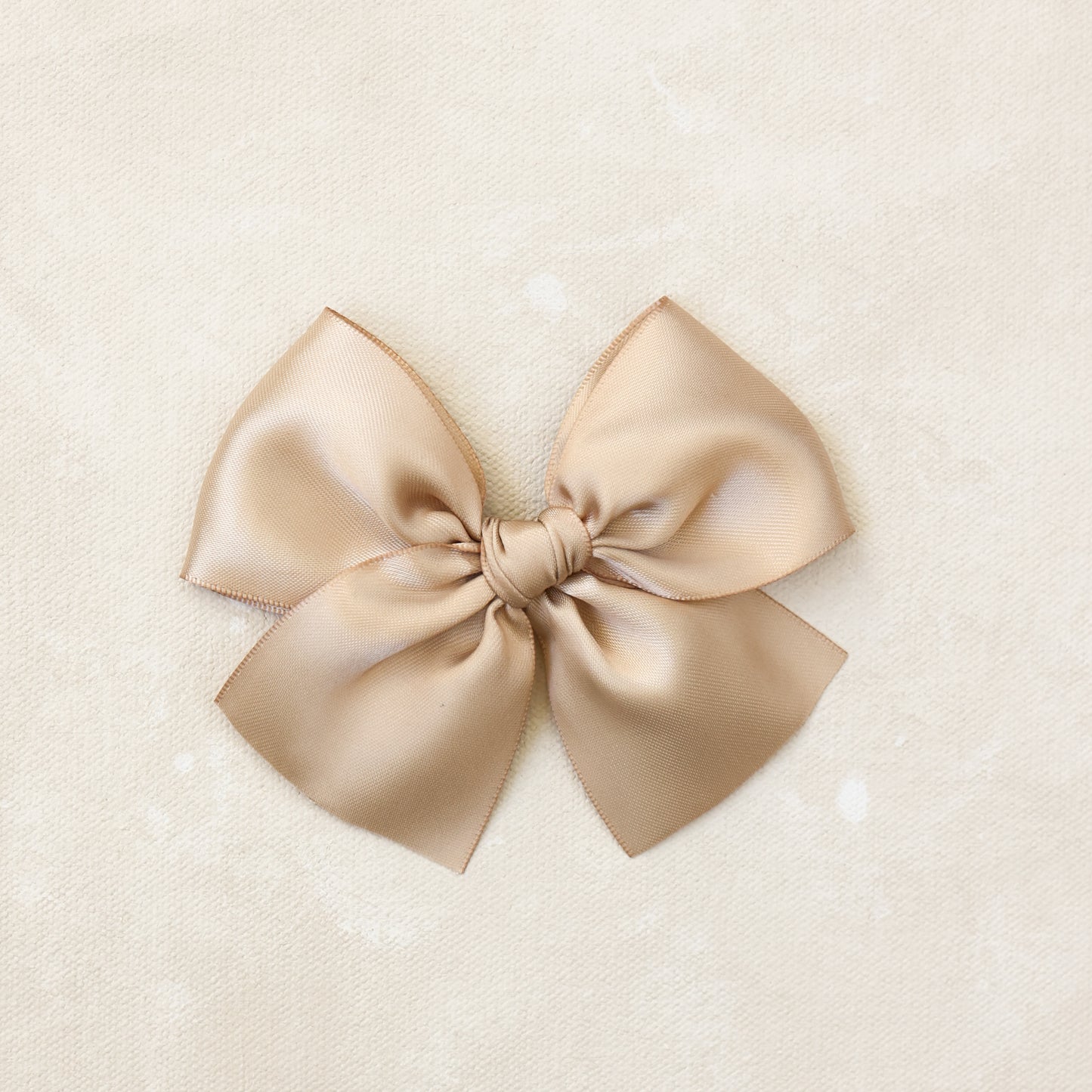 Oversized Classic Bow Clip // Jovie