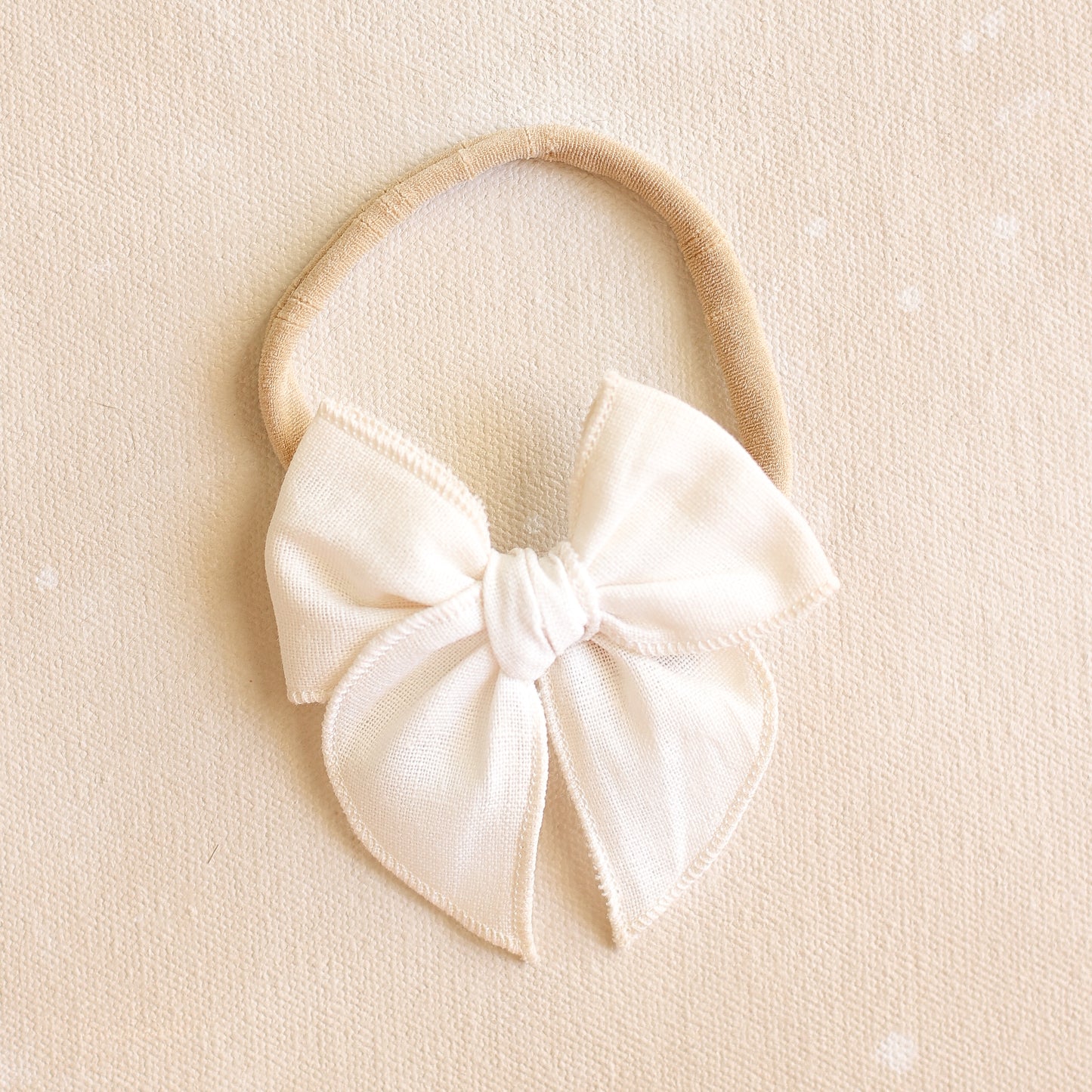 Mini Fleur Bow Headband // Blanche