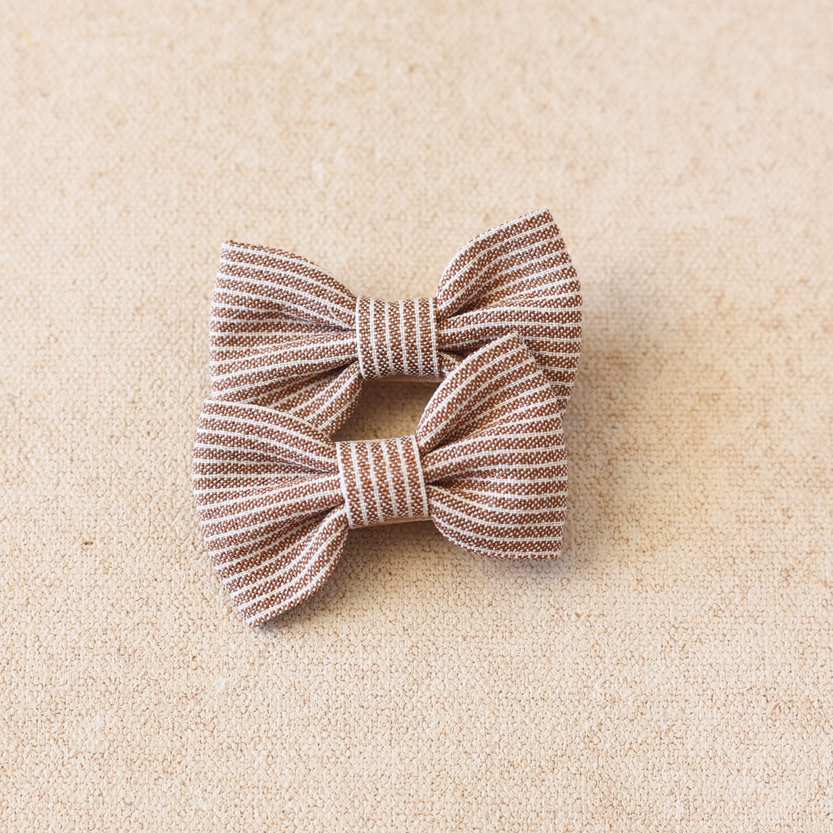 Bitty Bow Clip // Florence