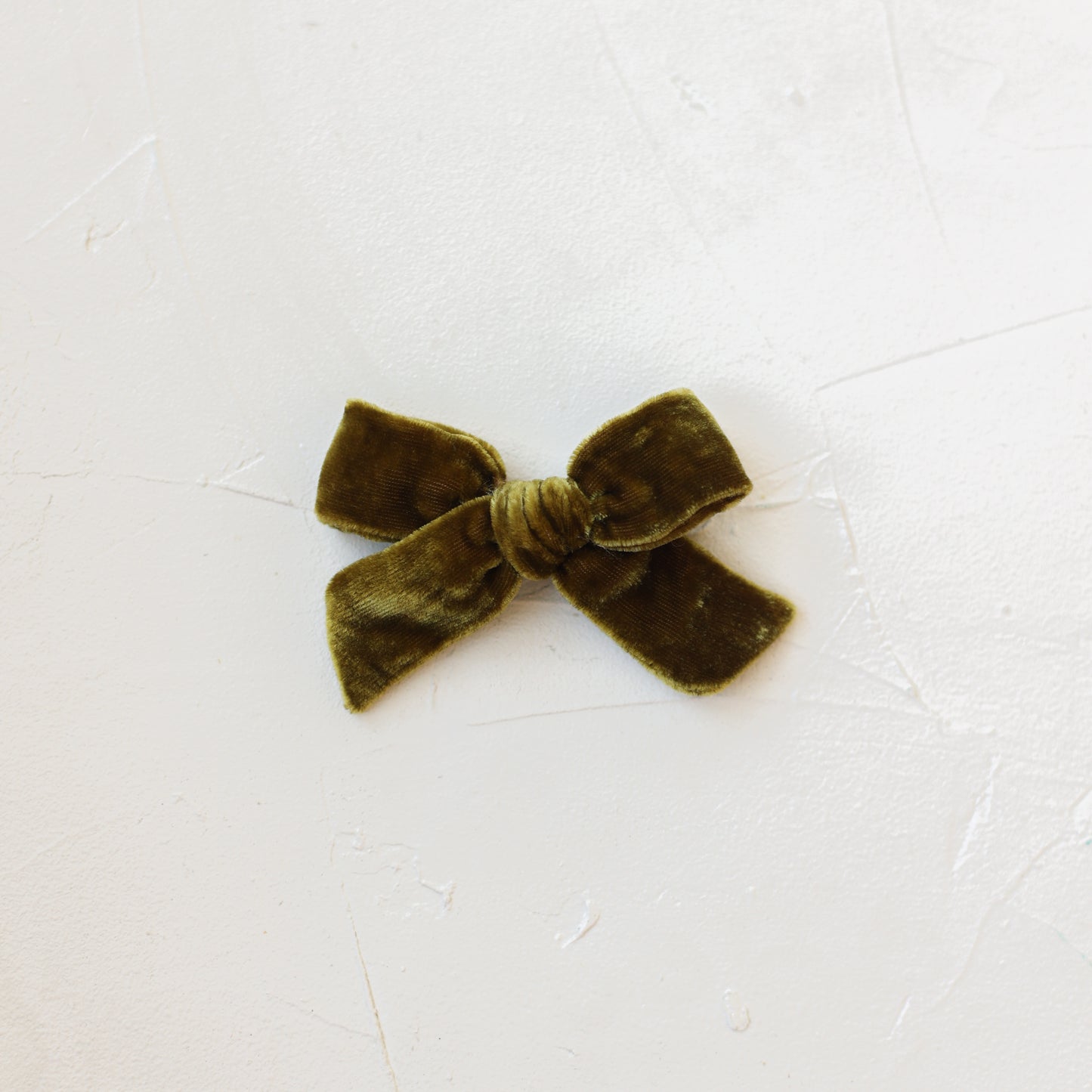 Petite Classic Velvet Bow Clip/ Band // Antique Gold