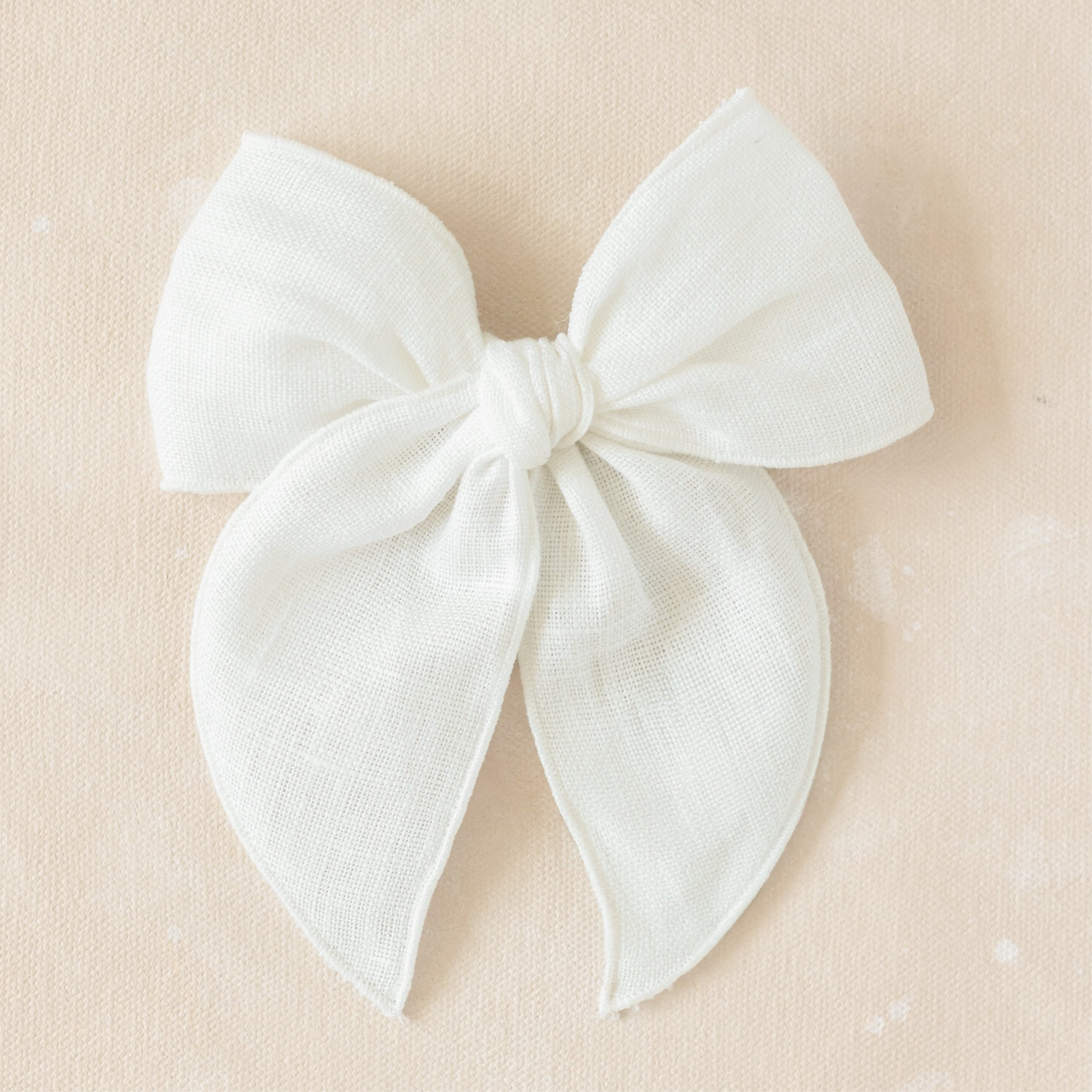 Fleur Bow Clip // Lucy