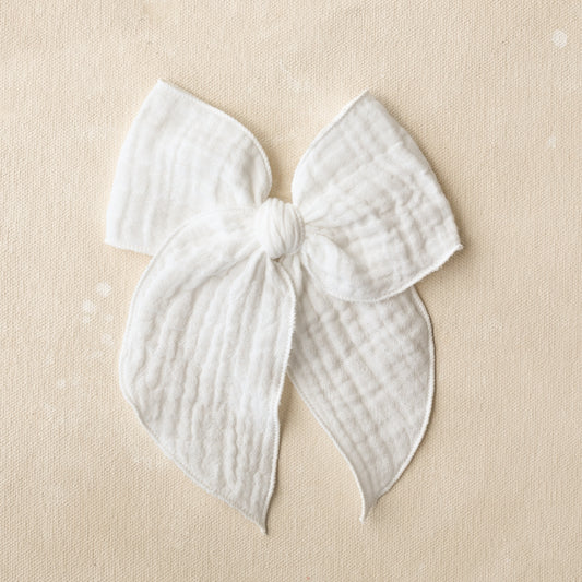 Fleur Bow Clip // Alexandra
