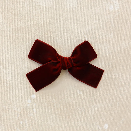 Petite Classic Bow Clip // Winterberry