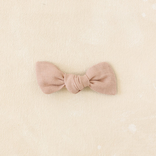 Petite Classic Knot Clip // Fable