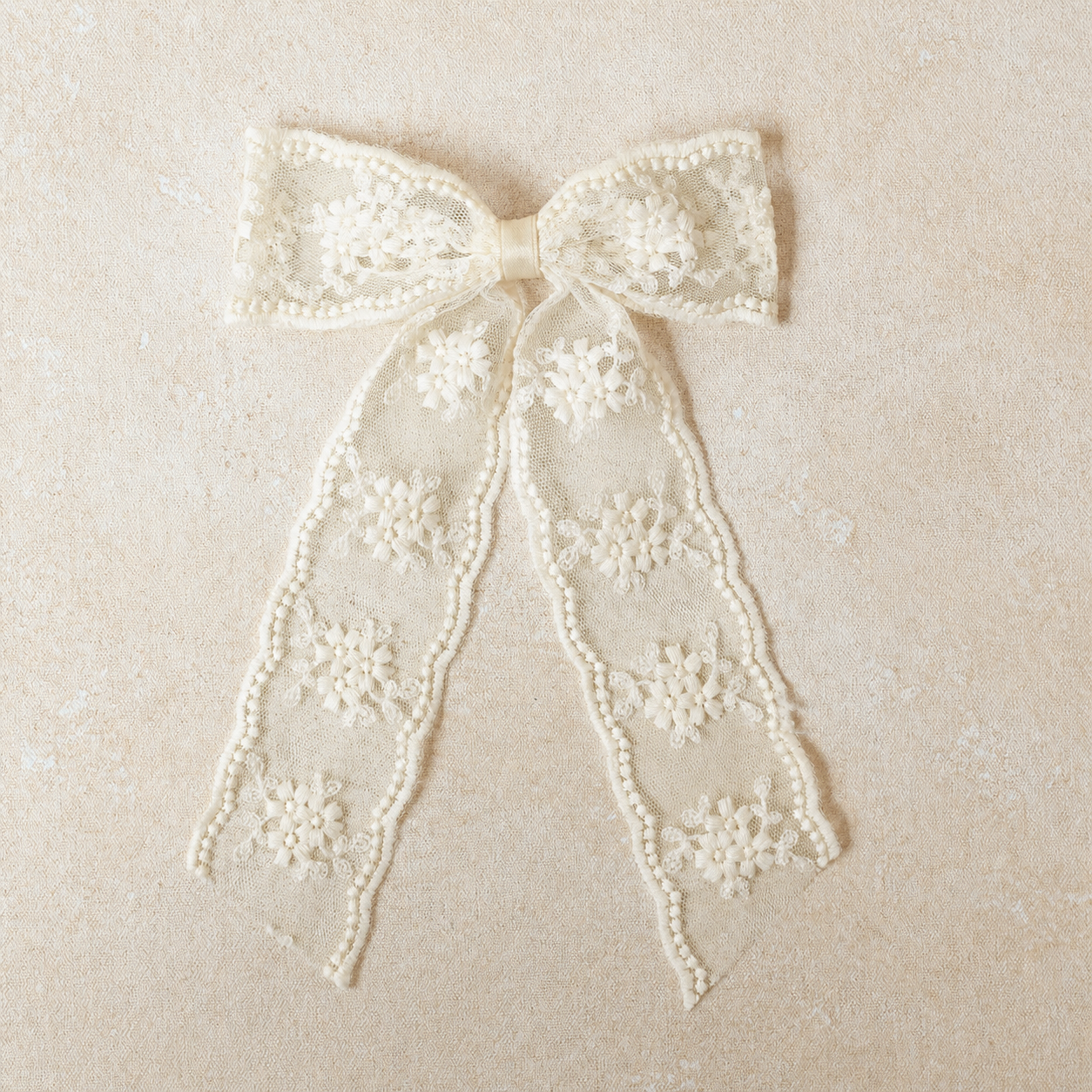 Oversized Lace Bow // Jane