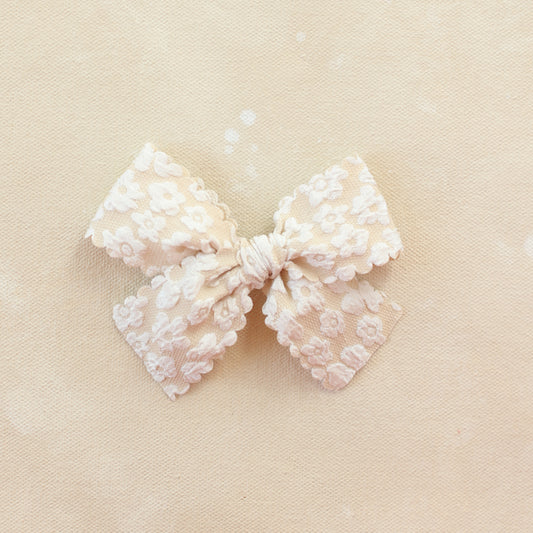 Oversized Classic Bow Clip // Pippin