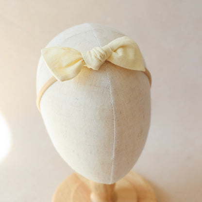 Everyday Oversized Knots • Daisy