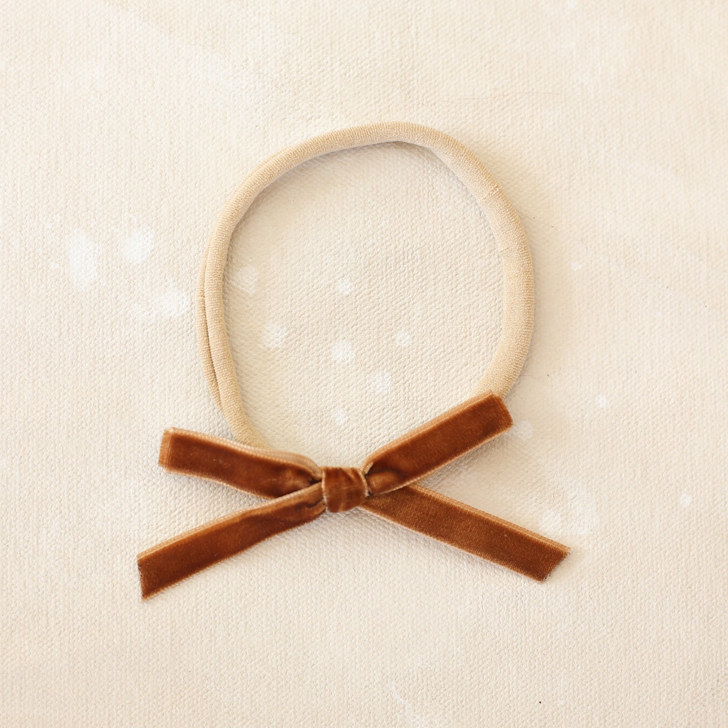 Velvet infant bow // Pilgrimage