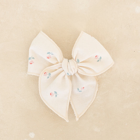 Mini Fleur Bow Clip // Poppy