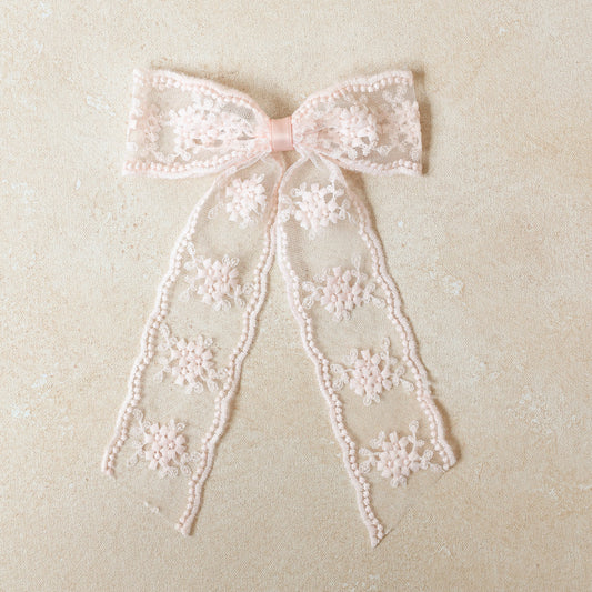 Oversized Lace Bow // Gemma