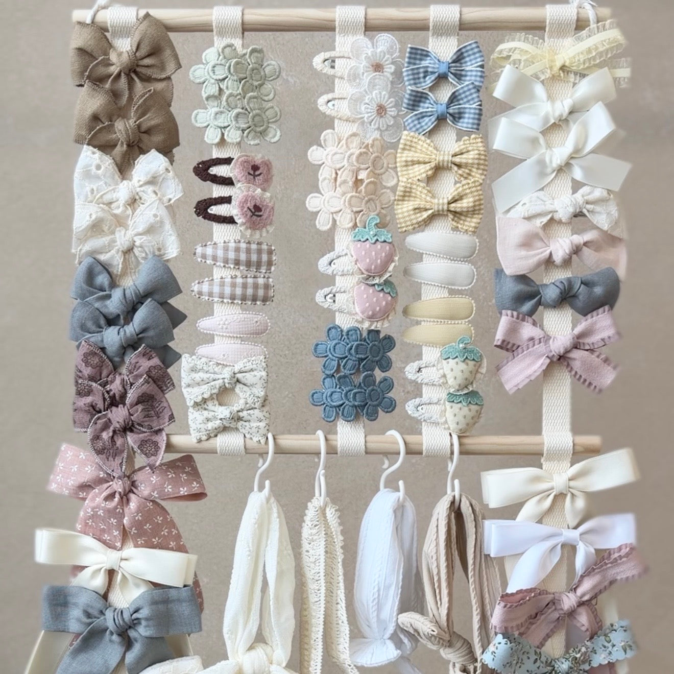 Acre Bow Organizer