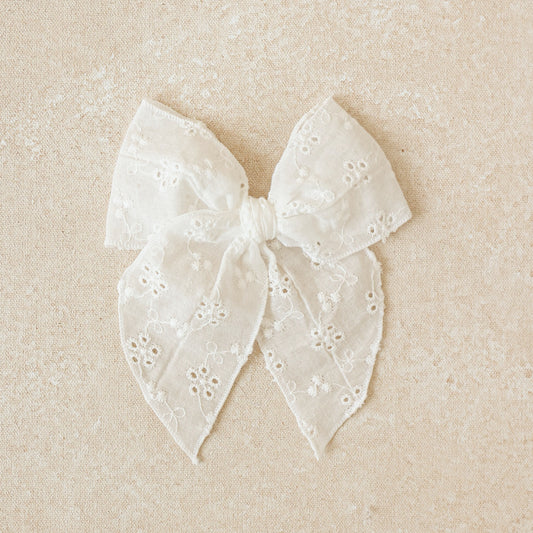 Fleur Bow Clip // Margaux
