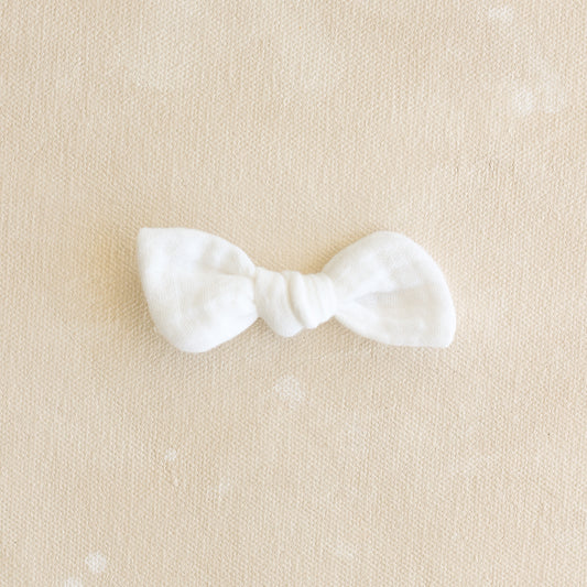 Petite Classic Knot Clip // Alexandra