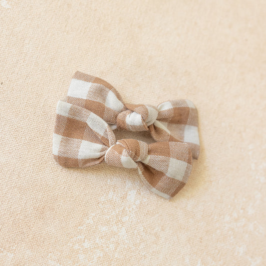Petite Knot Bow Clip • Brown Sugar