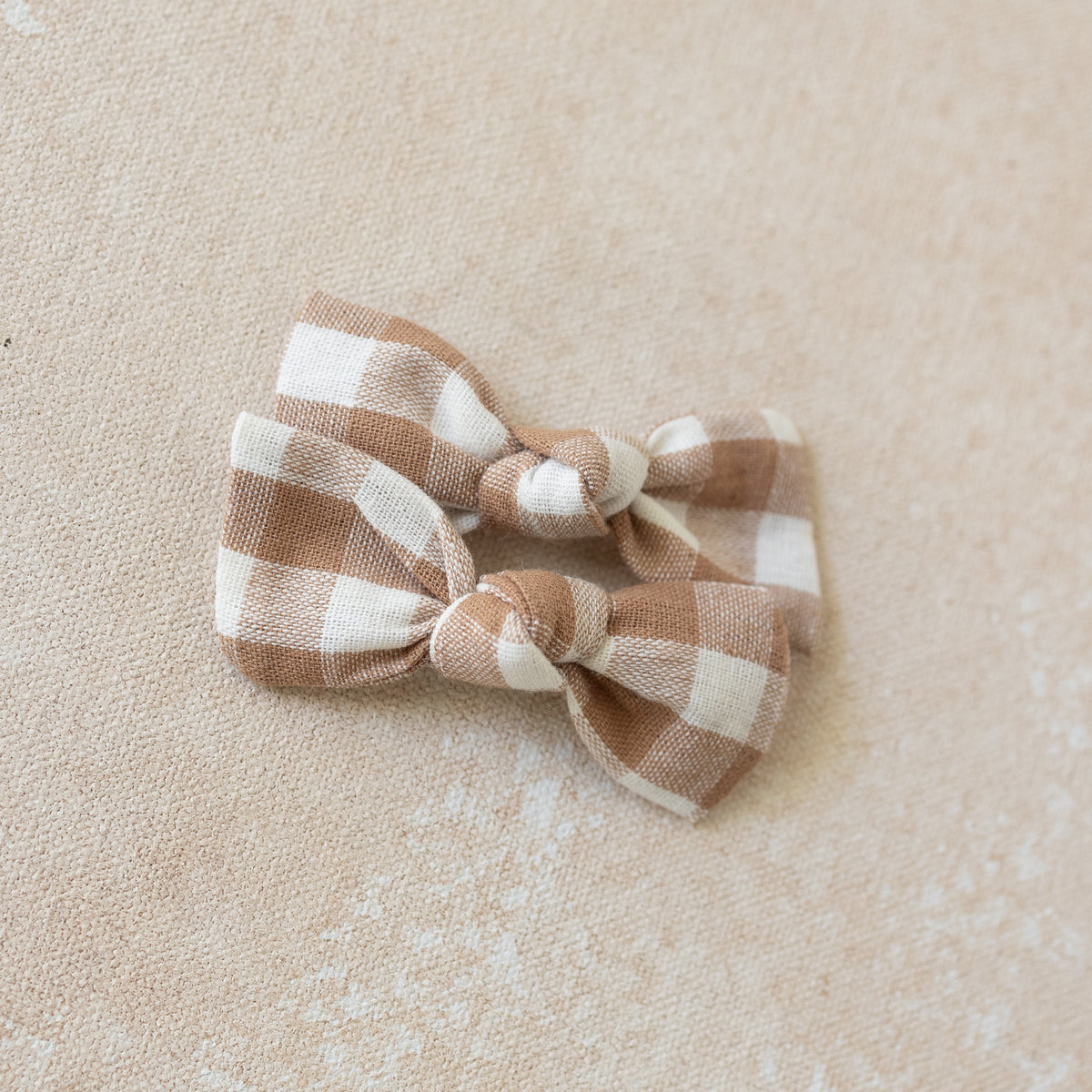 Petite Knot Bow Clip • Brown Sugar