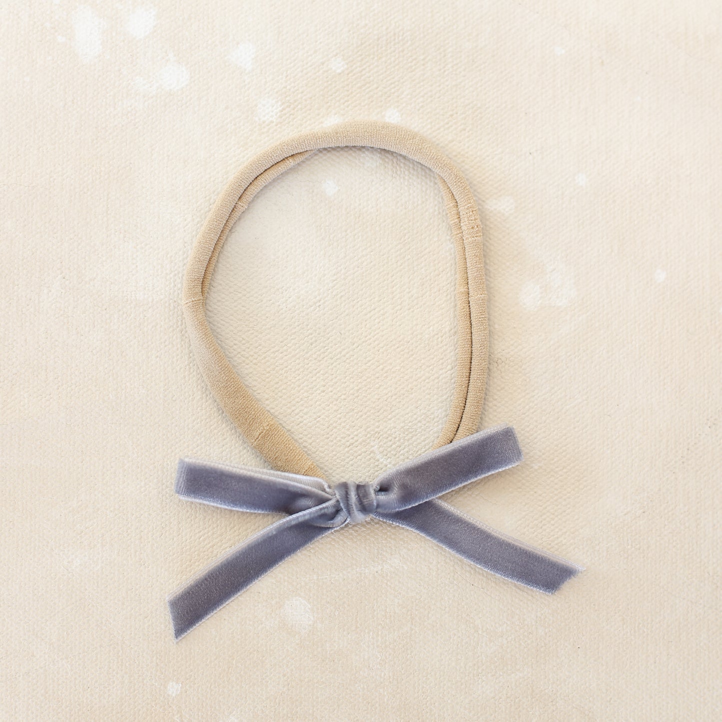 Velvet infant bow // Schooner
