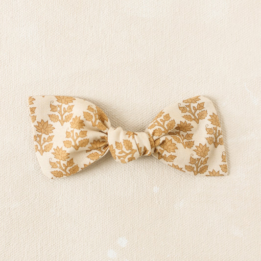 Oversized Classic Knot Clip // Dahlia