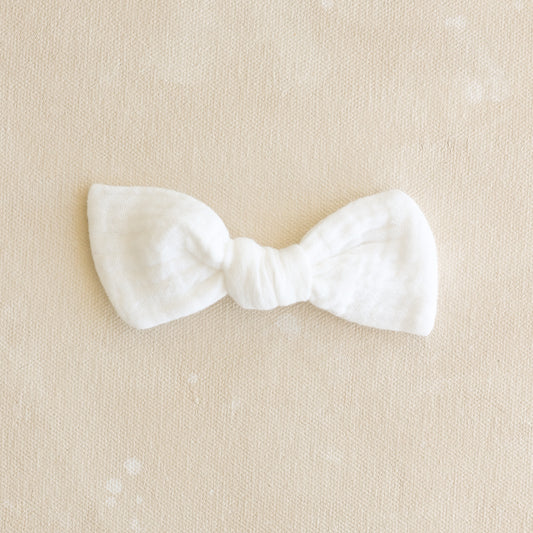 Oversized Classic Knot Clip // Alexandra