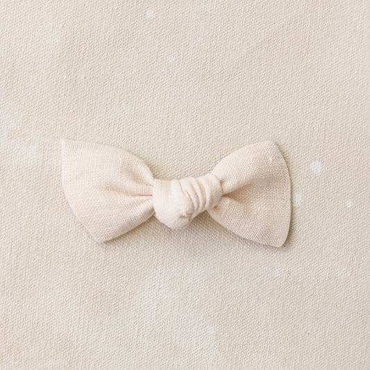 Oversized Classic Knot Clip // Blanche