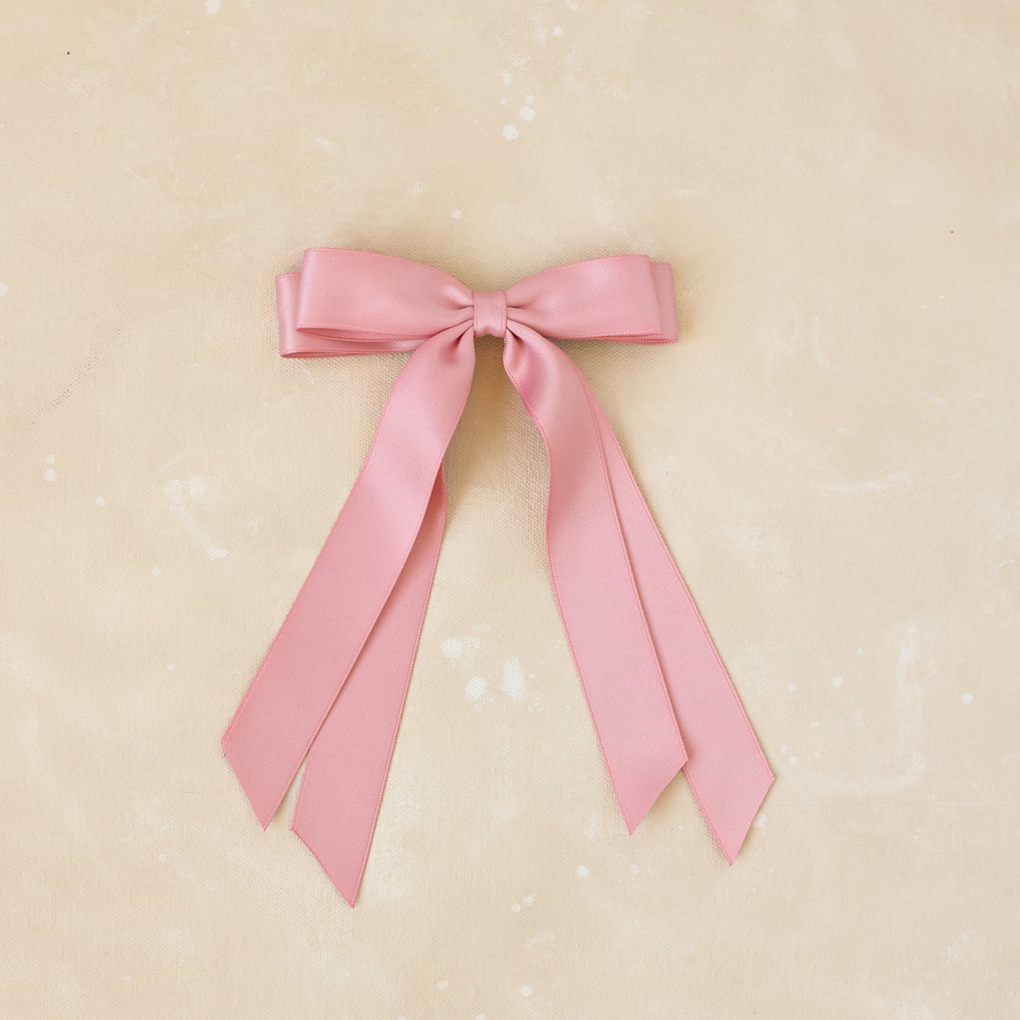 Bow Barrette// Smitten