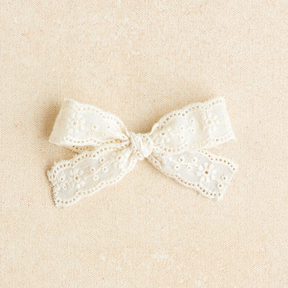 Petite Classic Hair Bow • Heirloom Lace