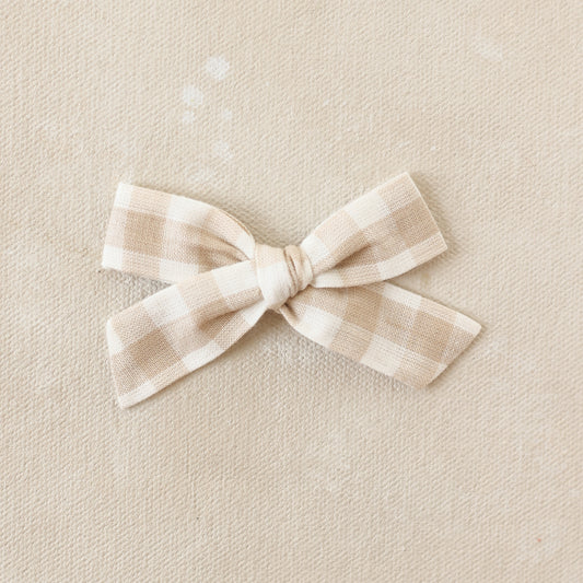 Scout Bow Clip // Oat Gingham