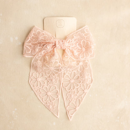 Bow Barrette// Gal