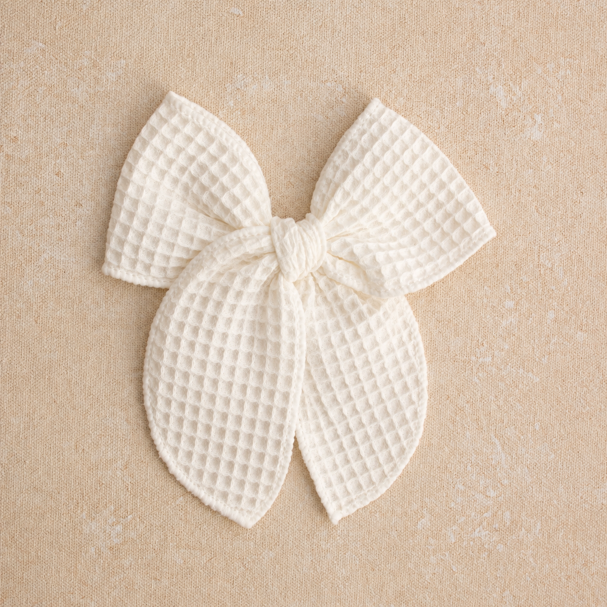Fleur Bow Clip • Natural Waffle