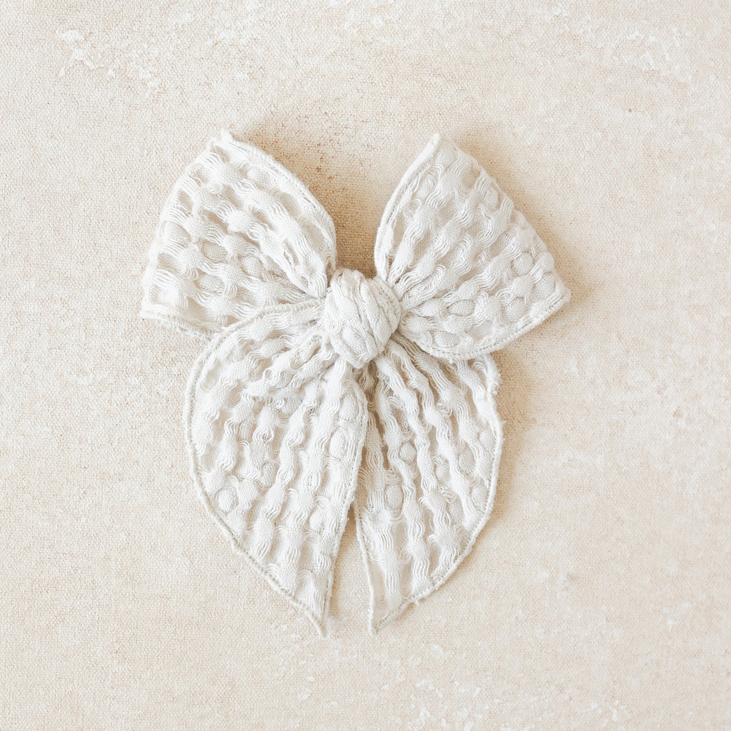 Fleur Bow Clip // Celeste