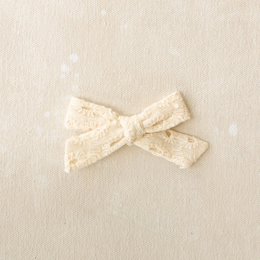Scout Bow Clip // Bell