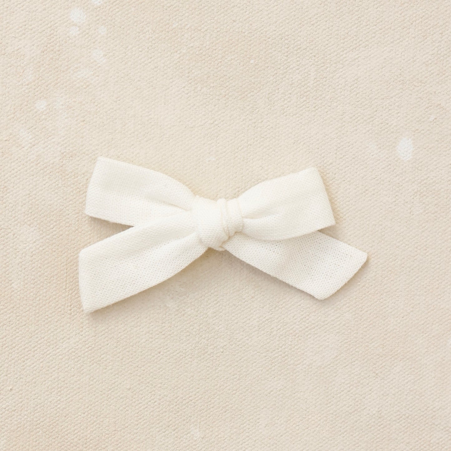 Scout Bow Clip // Lucy