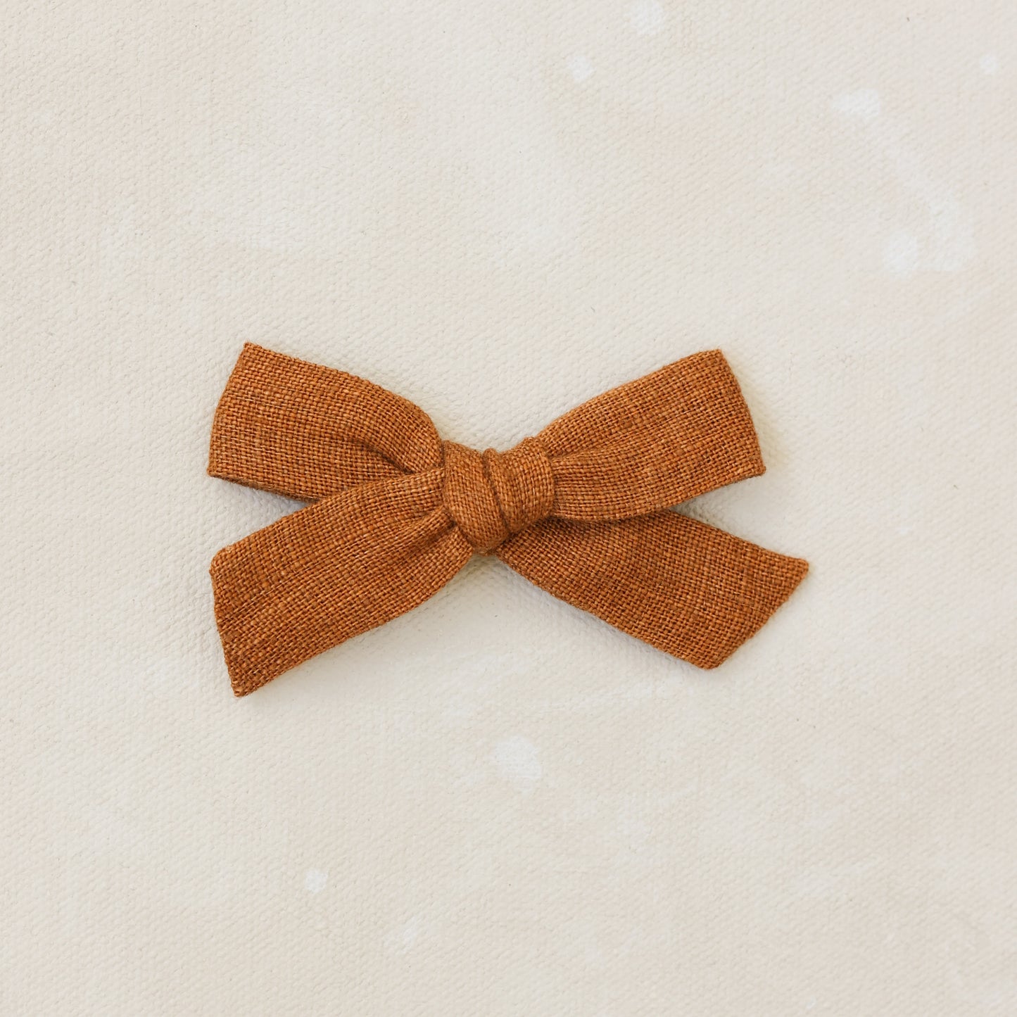 Scout Bow Clip // Cider