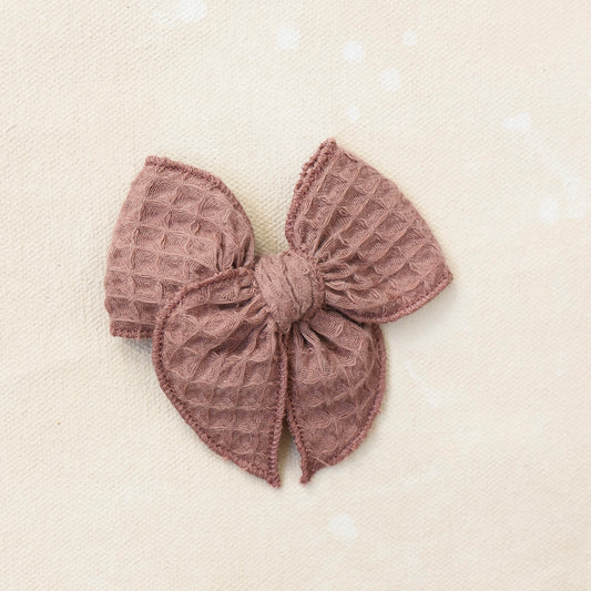 Mini Fleur Bow Clip // Antique Violet