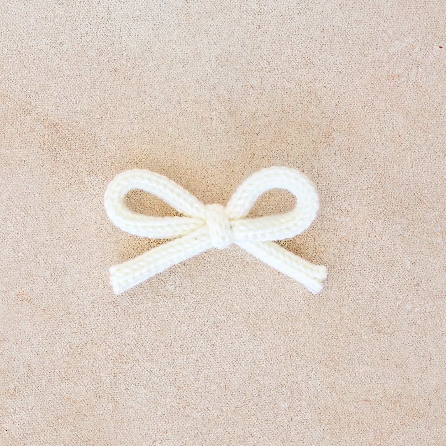 Crochet Bow Knot // First Hello