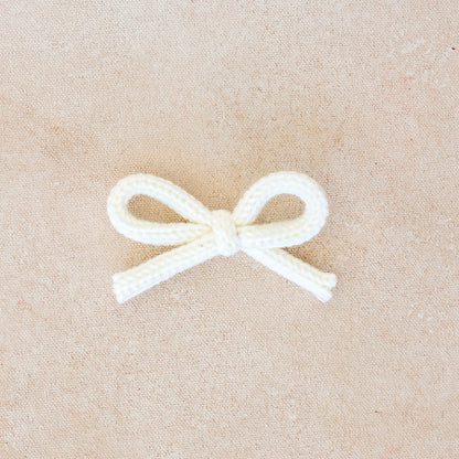 Crochet Bow Knot // First Hello