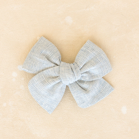 Explorer Bow Clip // Sky